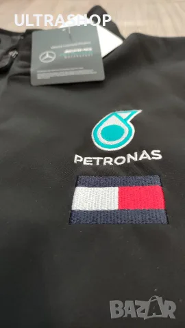 НОВО Mercedes XL Formula 1 AMG Softshell Мъжко оригинално софтшел горнище, снимка 7 - Суичъри - 55640877