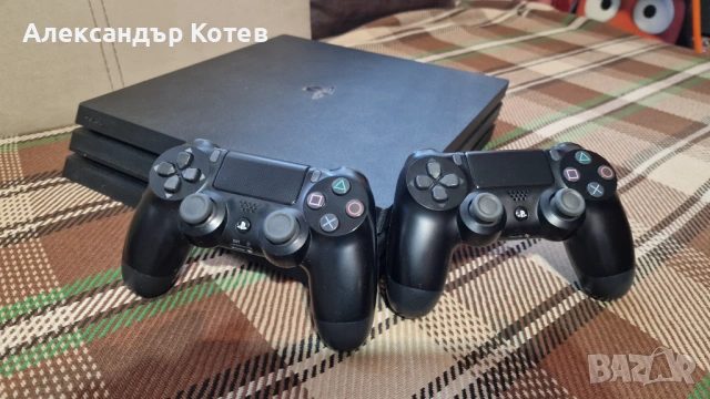 Playstation 4 PRO PS4 1 TB с GoldHen отключена с над 40 игри FIFA 26 Ragnarok, снимка 4 - PlayStation конзоли - 54493632