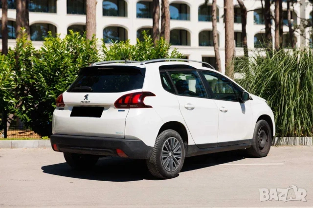 Peugeot 2008 SUV, снимка 4 - Rent a car - 54834067