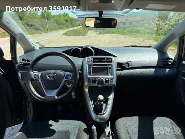 ПРОДАВАМ TOYOTA VERSO, снимка 10 - Автомобили и джипове - 55005543