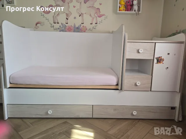 Продавам обзавеждане за детска стая