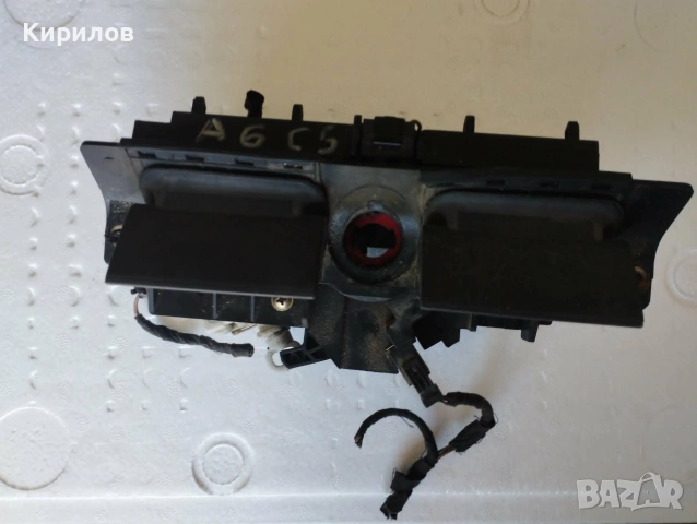 Дръжка заден капак за Ауди А6 С5 комби / Audi A6 C5, снимка 2 - Части - 55163994