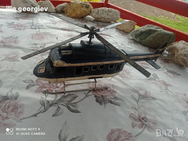 метален въртолет, снимка 2 - Колекции - 54259299