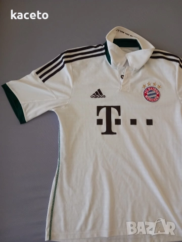 Оригинална фанел на Баиерн Мюнхен размер-М, снимка 2 - Спортни дрехи, екипи - 54165506