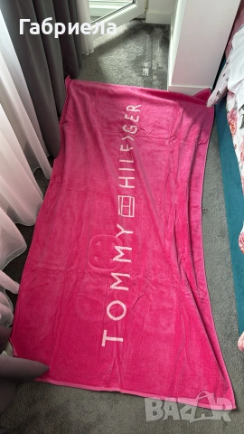 Оригинална плажна кърпа Tommy Hilfiger , снимка 2 - Други - 55153501