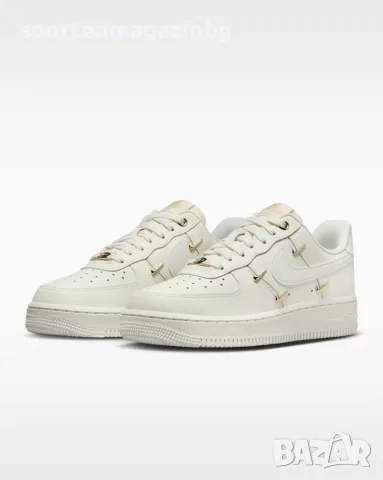 Дамски кецове Nike AIR FORCE 1 '07 LX, снимка 4 - Кецове - 55558723