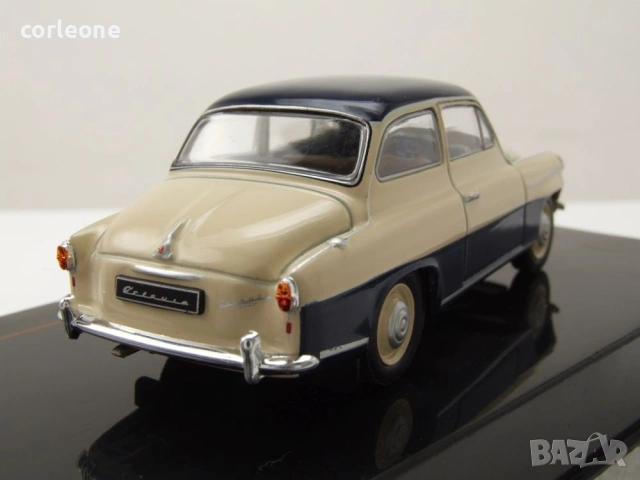 Skoda Octavia 1959 - мащаб 1:43 на ixo models моделът е нов в PVC дисплей-кейс, снимка 3 - Колекции - 54971875