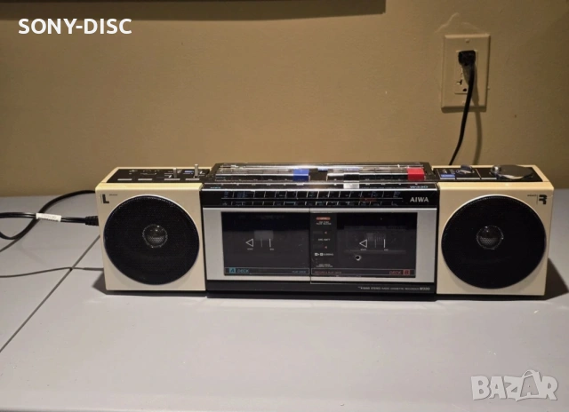 Продавам много рядък модел (AIWA W330H JAPAN)