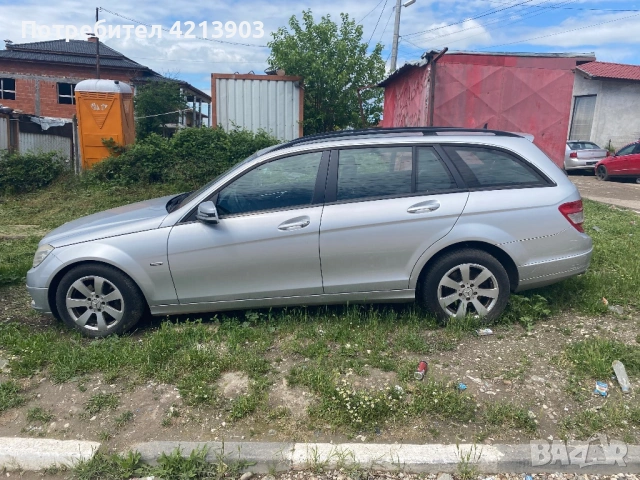 Mercedes C220 – Автомат, Напълно обслужен, снимка 3 - Автомобили и джипове - 54593044