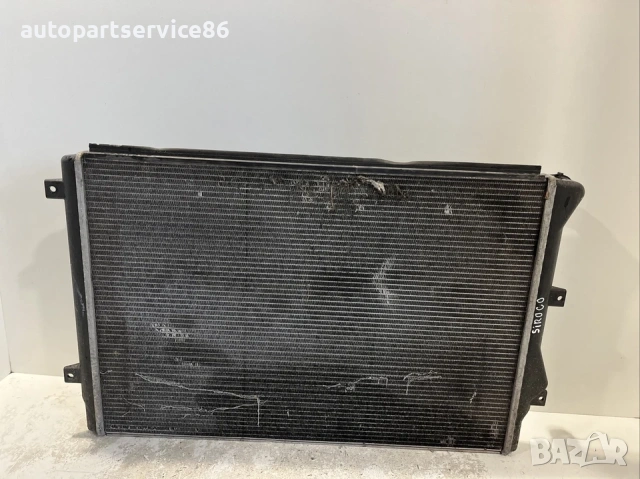 Воден радиатор за охлаждаща течност за Volkswagen Scirocco 2.0 Tsi (2008) 1K0121251L , снимка 2 - Части - 54164273