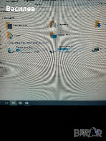 Лаптоп Presario CQ60, снимка 2 - Лаптопи за дома - 54033626