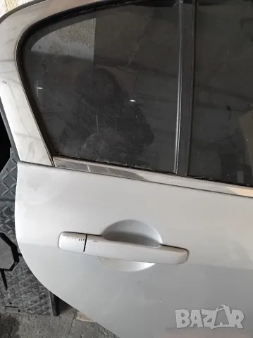 Задна дясна врата за Infiniti G37, снимка 2 - Части - 55493033