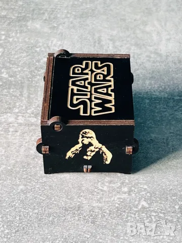 Музикална кутия Star Wars с манивела, снимка 2 - Колекции - 55575619