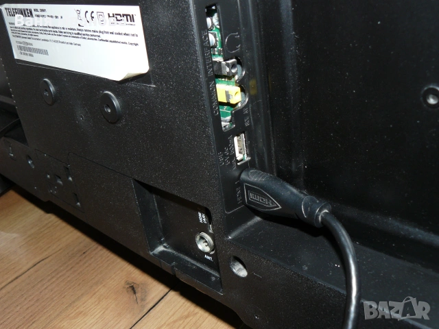 LCD телевизор Telefunken 32", снимка 6 - Телевизори - 55153080