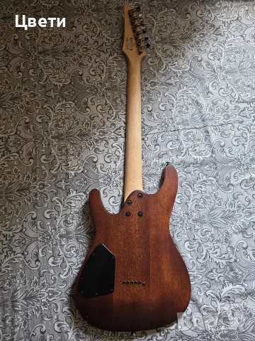 Електрическа китара Ibanez S521, снимка 3 - Китари - 55427821
