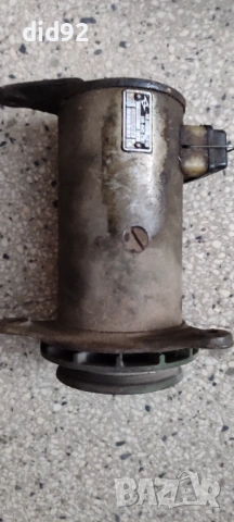 Оригинално динамо (генератор) 6V 220W за Трабант / Вартбург (ГДР)