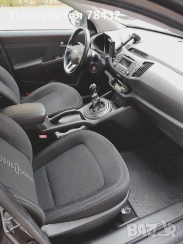 Kia Sportage 1.6GDI, снимка 6 - Автомобили и джипове - 54195304