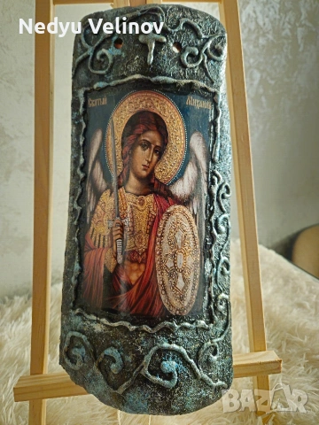 Св. Архангел Михаил , снимка 2 - Икони - 54910210