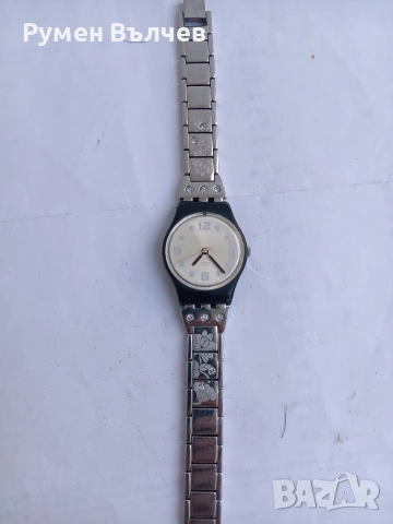 часовник Swatch 