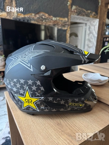 Кросова каска , снимка 3 - Аксесоари за велосипеди - 54324842