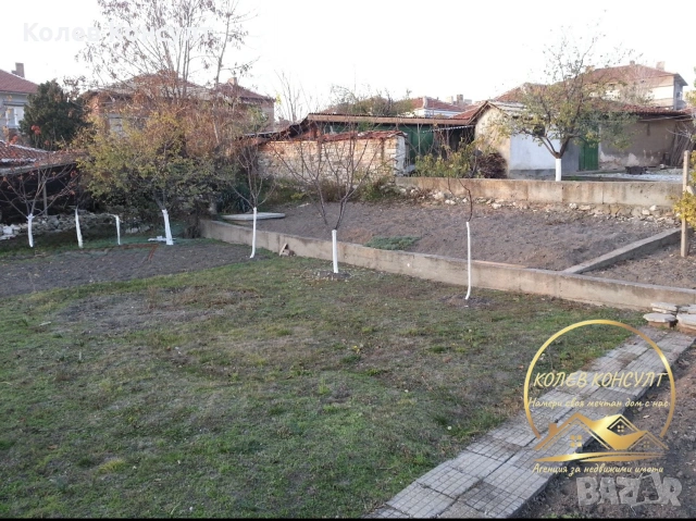 Автентична възрожденска къща град Чирпан, снимка 4 - Къщи - 55221234