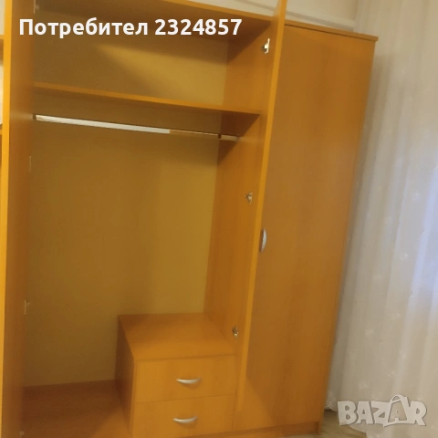 Трикрилен гардероб , снимка 3 - Гардероби - 54840507