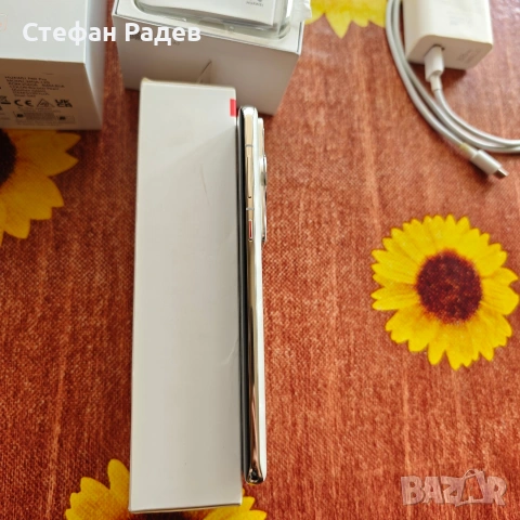 Huawei P60 Pro Rococo Pearl 256Gb/8Gb + Huawei Tripod Selfie Stick Pro + подаръци, снимка 3 - Huawei - 54736855