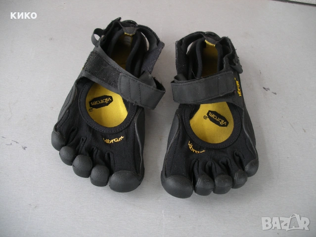 Маратонки   FiveFingers  номер 38