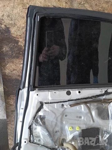 Задна дясна врата за Infiniti G37, снимка 7 - Части - 54244837