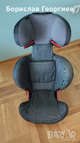 Продавам столче за автомобил Maxi-Cosi RodiFix Airproetct