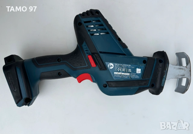 BOSCH GSA 18 V-Li C - Акумулаторен саблен трион 18V 2024г, снимка 3 - Триони и циркуляри - 54417370