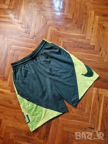 Страхотни мъжки къси шорти NIKE размер M , снимка 2 - Къси панталони - 55128217