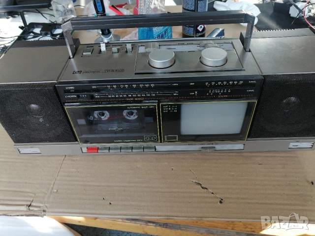 Ретро, радиокасетофон с телевизор ELECTRONIC TVCR 4500, снимка 14 - Радиокасетофони, транзистори - 54048676