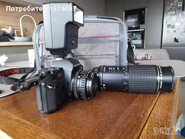 Pentax P30 с обективи 50мм и 80-200мм PK байонет, чанта и светкавица, снимка 2 - Фотоапарати - 53961150