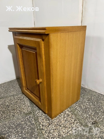 НОЩНО ШКАФЧЕ от МАСИВНО ДЪРВО, снимка 4 - Шкафове - 54730096