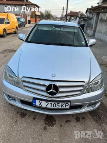 Мерцедес Ц 220, снимка 4 - Автомобили и джипове - 54513665