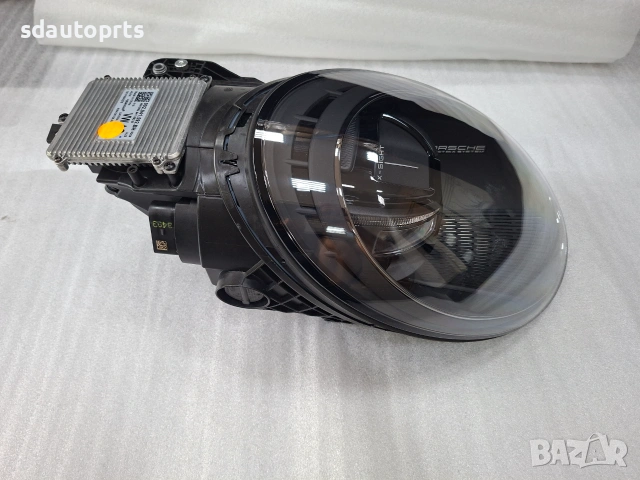 Нов Оригинален Десен Фар Porsche 991 992 GT3 RS Matrix X-Sight 9P5941060E Европа, снимка 5 - Части - 55283438