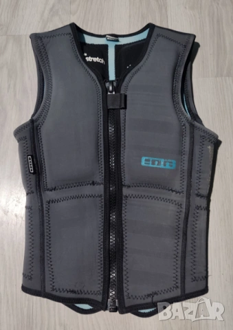 Най-добрите висок клас жилетки за джет,уейкборд,кайт и др.водни спортове, снимка 17 - Водни спортове - 28891351