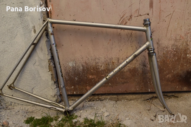Ретро Шосейна Рамка Colnago Super, Columbus SL, 70те години, снимка 2 - Части за велосипеди - 55264670