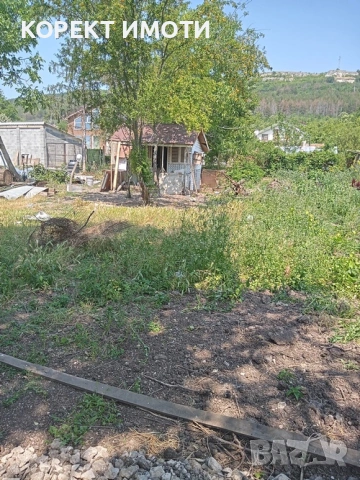 ПРОДАВА парцел в кв. Еверест
