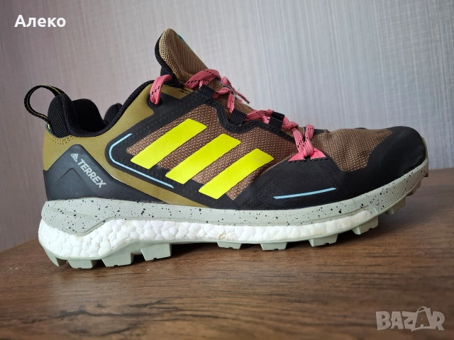 Adidas Terrex маратонки 42 номер. 