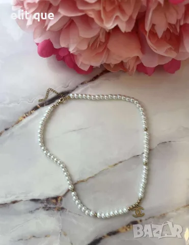 дамско колие с перли и висулка на chanel , снимка 5 - Колиета, медальони, синджири - 55647091
