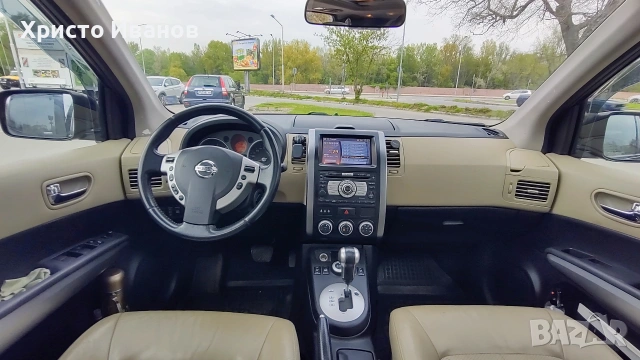 Nissan Xtrail T31, снимка 13 - Автомобили и джипове - 54410444