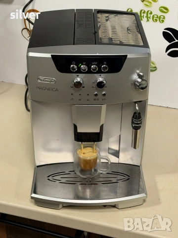 Кафемашина кафе автомат delonghi magnifica с гаранция, снимка 5 - Кафемашини - 54724593