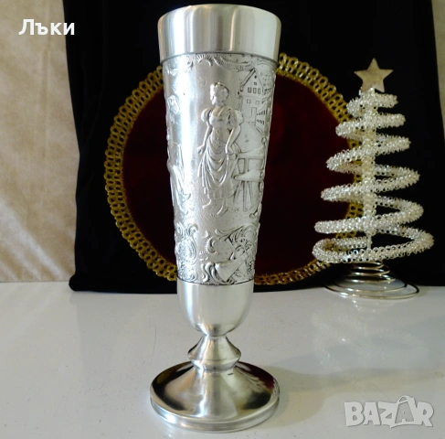 Калаена чаша 21 см.,любовна песен,калаена сватба. , снимка 3 - Антикварни и старинни предмети - 54555620