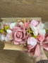 Аранжировка с цветя от соев восък, снимка 6