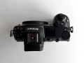 Продавам Nikon Z6 (на 17к кадъра) + батериен грип MB-N10 + XQD карта, снимка 1