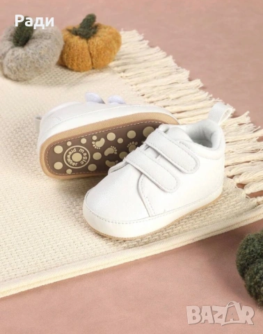 Декоративни бебешки обувки, снимка 2 - Бебешки обувки - 54367660