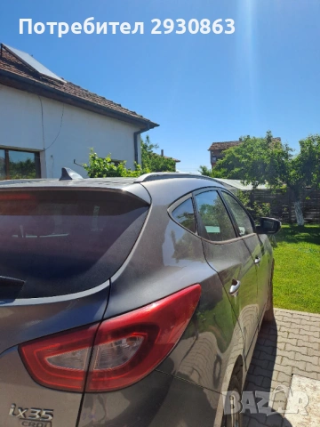 Hyundai IX35 2.0 4x4 дизел автоматик – 8 750 EURO, снимка 2 - Автомобили и джипове - 54686339