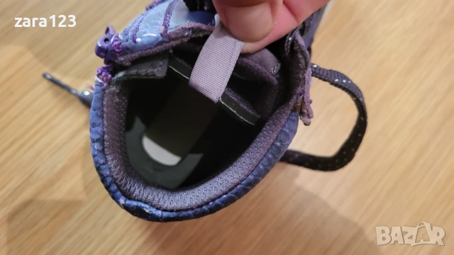 нови кожени обувки Clarks, 29.5ти номер, снимка 14 - Детски маратонки - 20282619